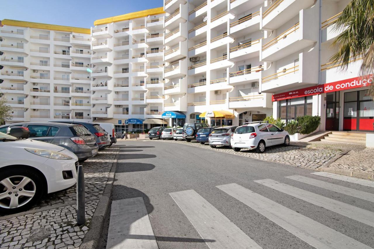 Apartamento Edificio Julio Dinis *