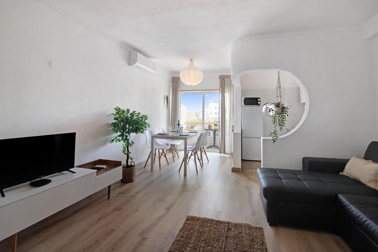 Apartment Edificio Julio Dinis